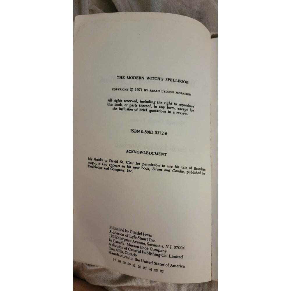 The Modern Witch’s Spellbook (1971) Sarah Lyddon Morrison | Vintage Occult Paper - Picture 7 of 8